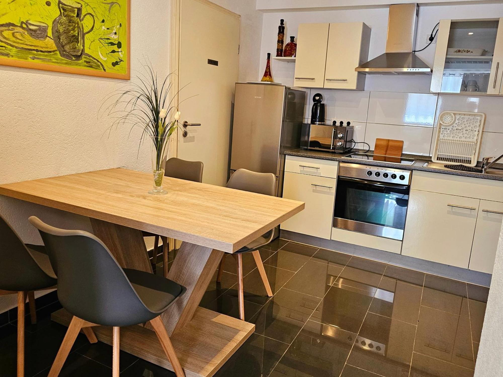 Gaesteappartement Viktoria Σίνσχαϊμ Εξωτερικό φωτογραφία