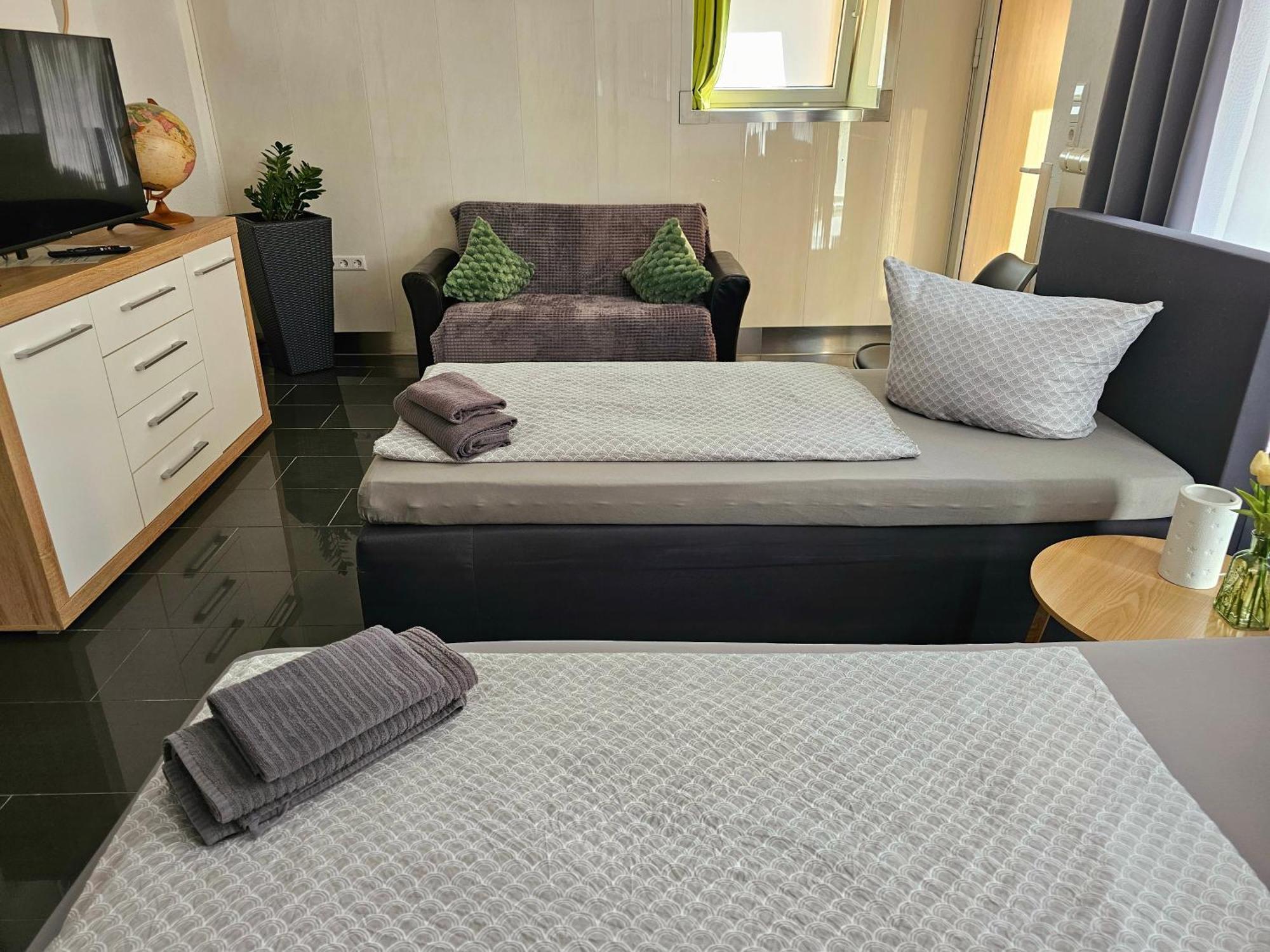 Gaesteappartement Viktoria Σίνσχαϊμ Εξωτερικό φωτογραφία